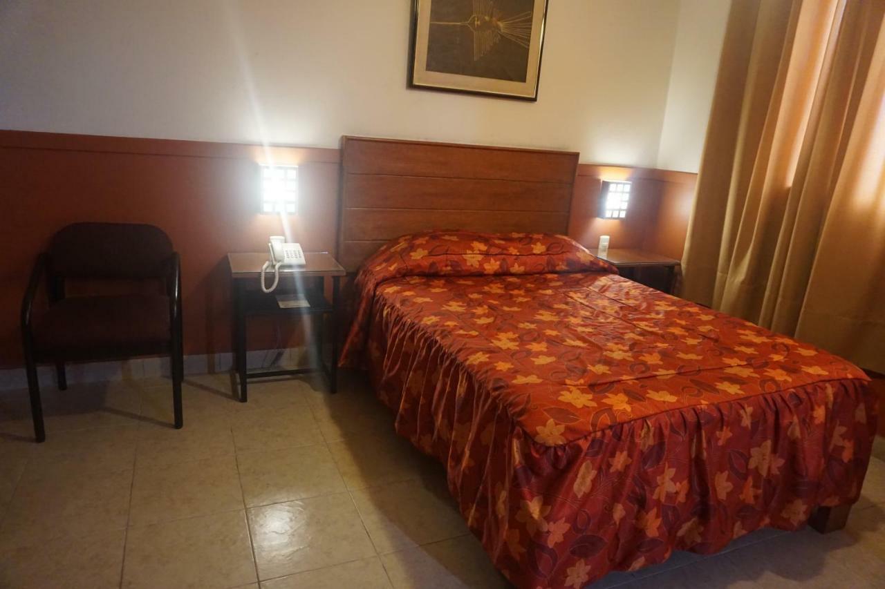 Hotel Santa Maria Lima Exterior photo