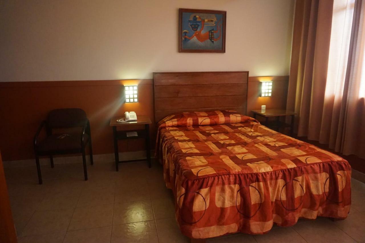 Hotel Santa Maria Lima Exterior photo